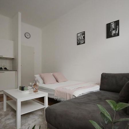Apartment 10-Next Metro U3 Wiedeń Zewnętrze zdjęcie