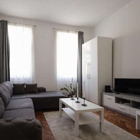 Apartment 10-Next Metro U3 Wiedeń Zewnętrze zdjęcie